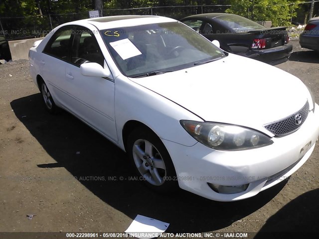 4T1BE32K45U401167 - 2005 TOYOTA CAMRY LE/XLE/SE 白色 照片 1