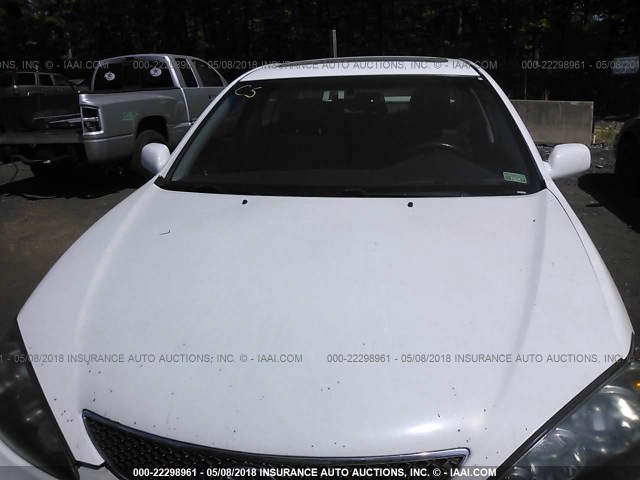 4T1BE32K45U401167 - 2005 TOYOTA CAMRY LE/XLE/SE 白色 照片 6