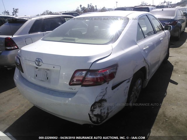 JTNBE46K973009794 - 2007 TOYOTA CAMRY NEW GENERAT CE/LE/XLE/SE WHITE photo 4