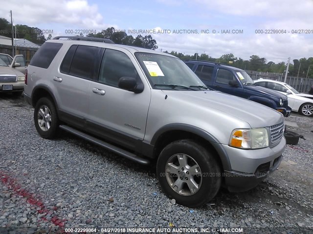 1FMZU63K04UC36976 - 2004 FORD EXPLORER XLT/XLT SPORT/NBX SILVER photo 1