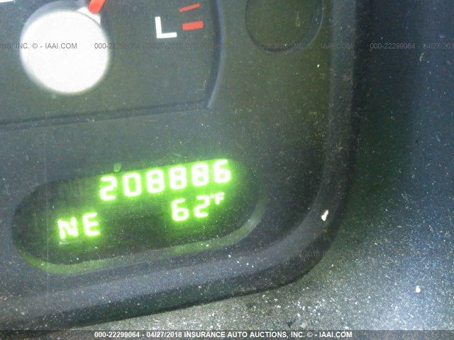 1FMZU63K04UC36976 - 2004 FORD EXPLORER XLT/XLT SPORT/NBX 银色 照片 7