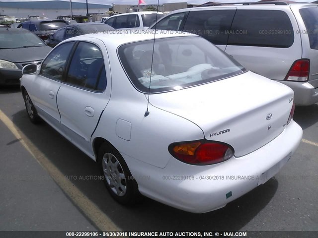 KMHJF35F7YU055501 - 2000 HYUNDAI ELANTRA GLS WHITE photo 3