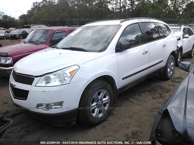 1GNLREED5AS150193 - 2010 CHEVROLET TRAVERSE LS WHITE photo 2