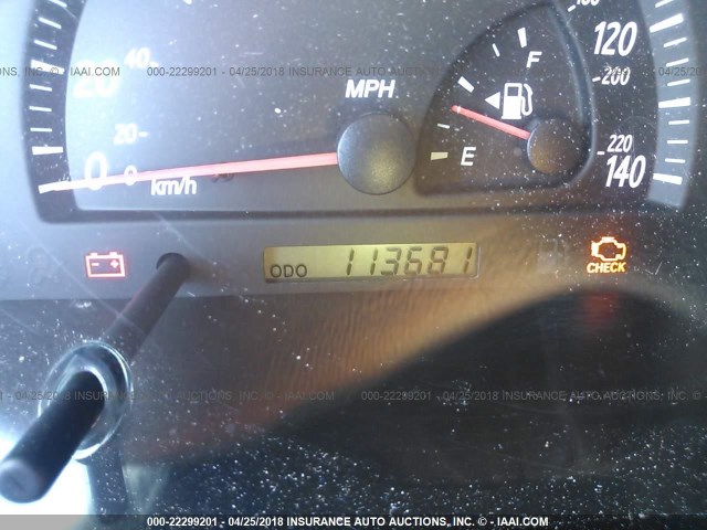 4T1BE32K24U886889 - 2004 TOYOTA CAMRY LE/XLE/SE ვერცხლისფერი ფოტო 7