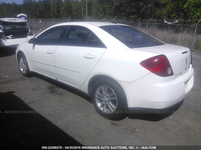 1G2ZG528354136873 - 2005 PONTIAC G6 WHITE photo 3