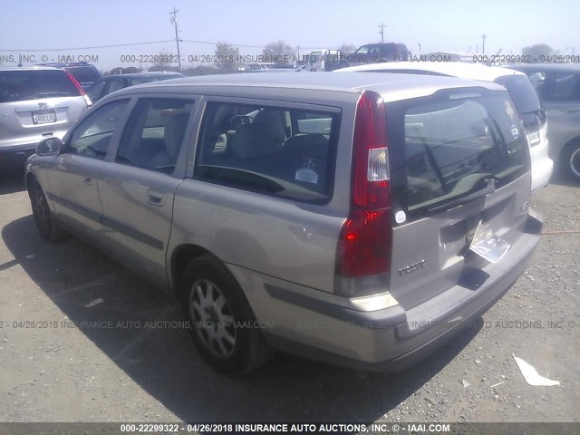 YV1SW61R921262565 - 2002 VOLVO V70 TAN photo 3