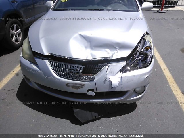 4T1CA30P84U006812 - 2004 TOYOTA CAMRY SOLARA SE/SLE SILVER photo 6