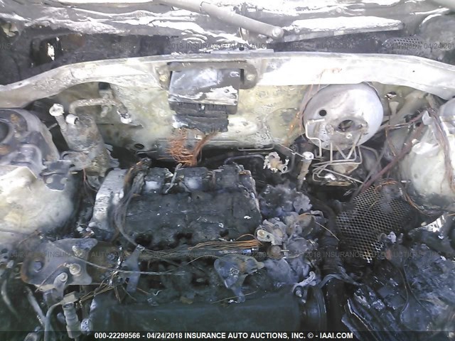 4F2YU08172KM63250 - 2002 MAZDA TRIBUTE LX/ES 灰色 照片 10