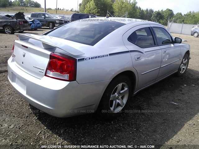 2B3CA3CV7AH119875 - 2010 DODGE CHARGER SXT SILVER photo 4