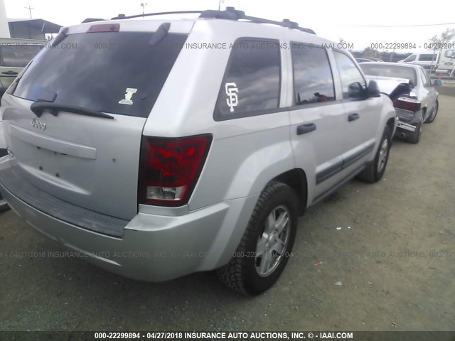 1J8GR48K36C136740 - 2006 JEEP GRAND CHEROKEE LAREDO/COLUMBIA/FREEDOM 银色 照片 4