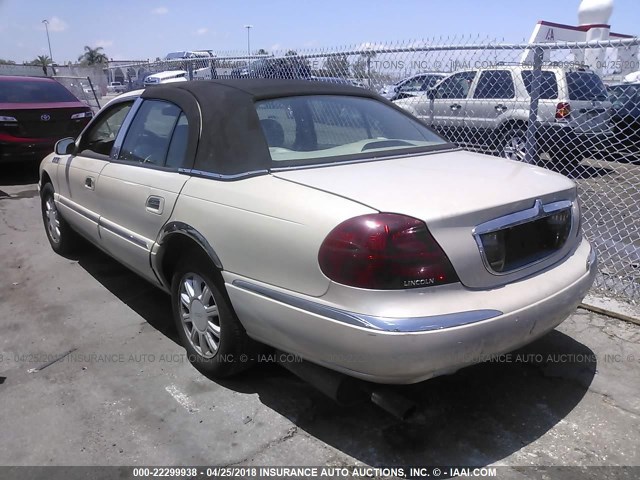 1LNHM97V32Y621908 - 2002 LINCOLN CONTINENTAL  Кремовый фото 3