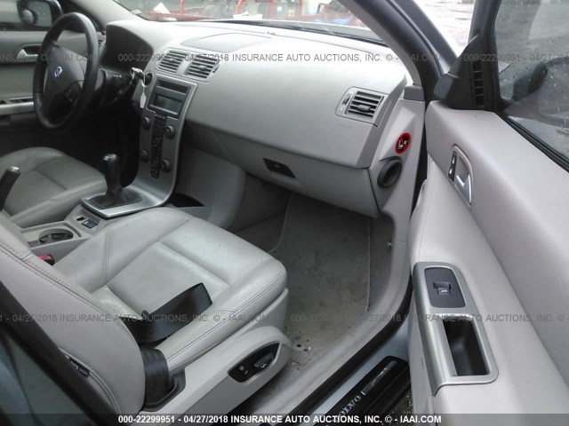 YV1MH682562168839 - 2006 VOLVO S40 T5 SILVER photo 5