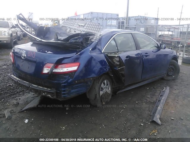 4T1BF3EK3AU548292 - 2010 TOYOTA CAMRY SE/LE/XLE BLUE photo 4