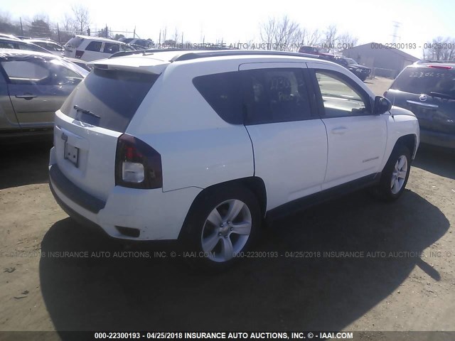 1C4NJDBBXGD662230 - 2016 JEEP COMPASS SPORT WHITE photo 4