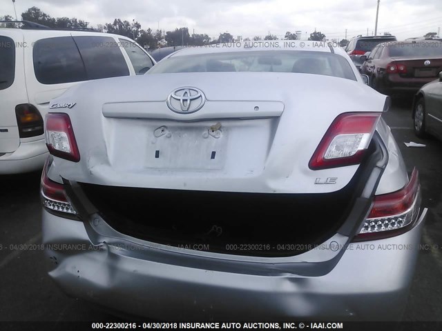 4T4BF3EK4BR122053 - 2011 TOYOTA CAMRY SE/LE/XLE SILVER photo 6