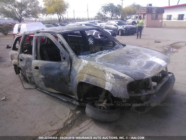 1GNDS13S442213131 - 2004 CHEVROLET TRAILBLAZER LS/LT BLACK photo 1