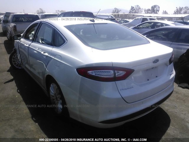 3FA6P0LU4GR328915 - 2016 FORD FUSION SE HYBRID WHITE photo 3