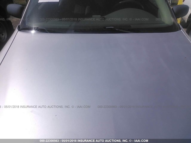 1G1ND52F94M651837 - 2004 CHEVROLET CLASSIC SILVER photo 6