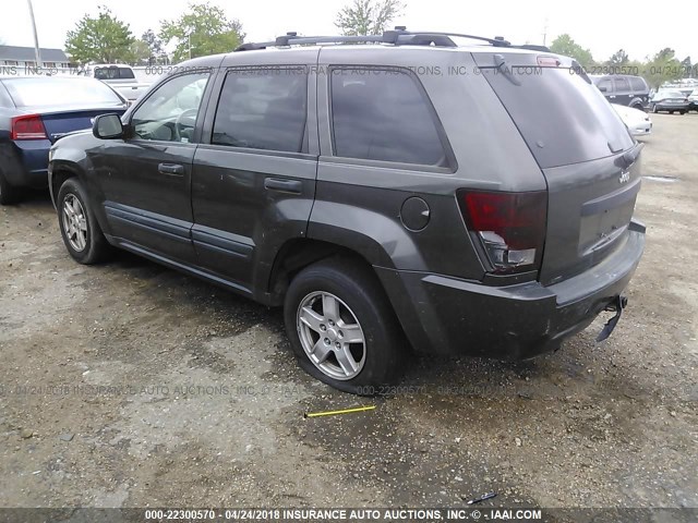 1J4GS48K35C503964 - 2005 JEEP GRAND CHEROKEE LAREDO/COLUMBIA/FREEDOM Dark Brown photo 3