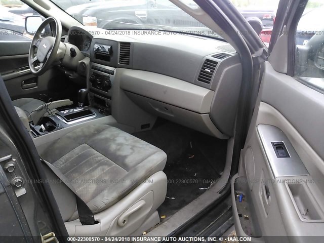 1J4GS48K35C503964 - 2005 JEEP GRAND CHEROKEE LAREDO/COLUMBIA/FREEDOM 深棕色 照片 5