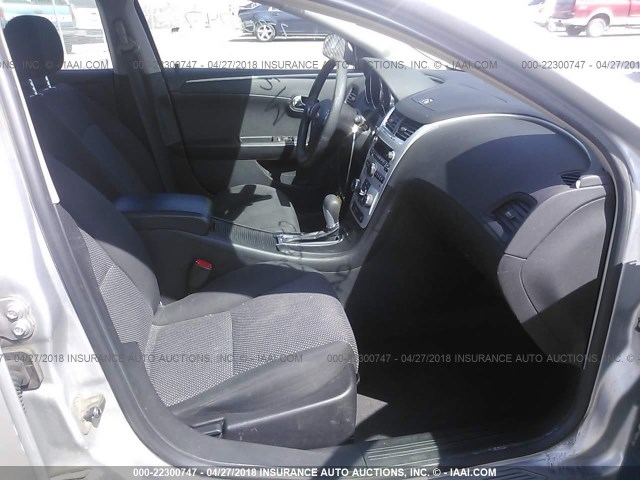 1G1ZH57B59F215283 - 2009 CHEVROLET MALIBU 1LT 银色 照片 5