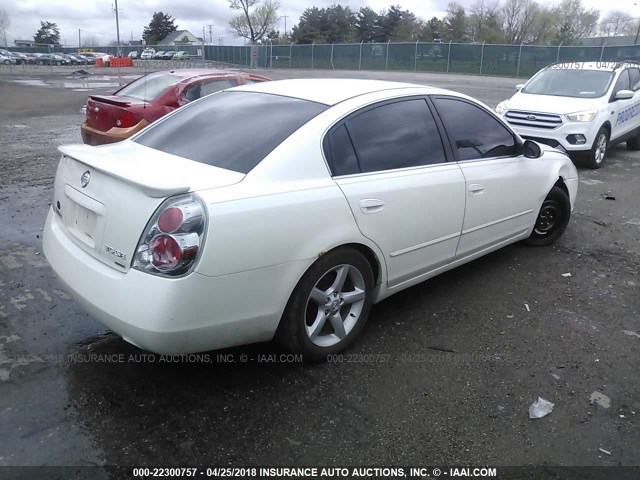 1N4BL11D36N336587 - 2006 NISSAN ALTIMA SE/SL/SE-R WHITE photo 4