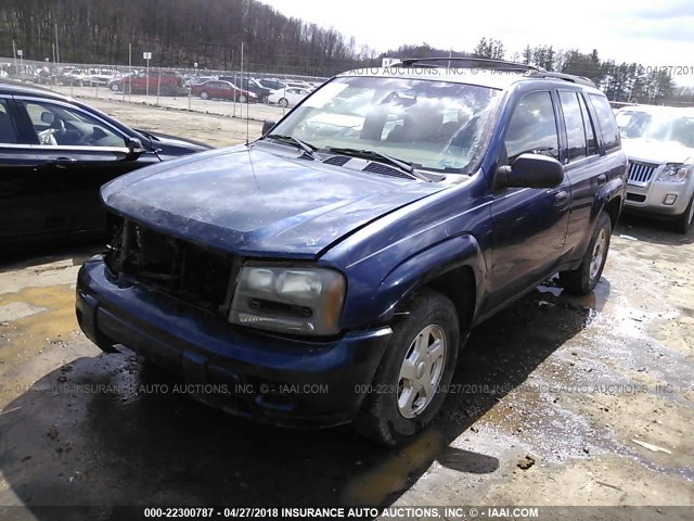 1GNDT13S022265804 - 2002 CHEVROLET TRAILBLAZER  BLUE photo 2