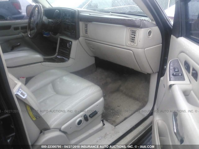 1GYEC63T93R274846 - 2003 CADILLAC ESCALADE LUXURY Qara foto 5