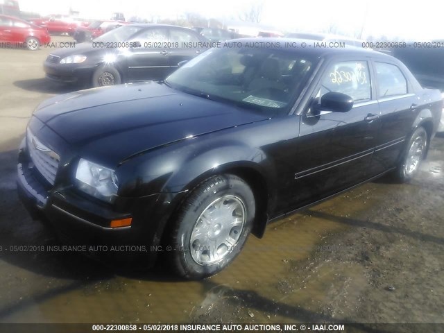 2C3JA53GX5H154813 - 2005 CHRYSLER 300 TOURING შავი ფოტო 2