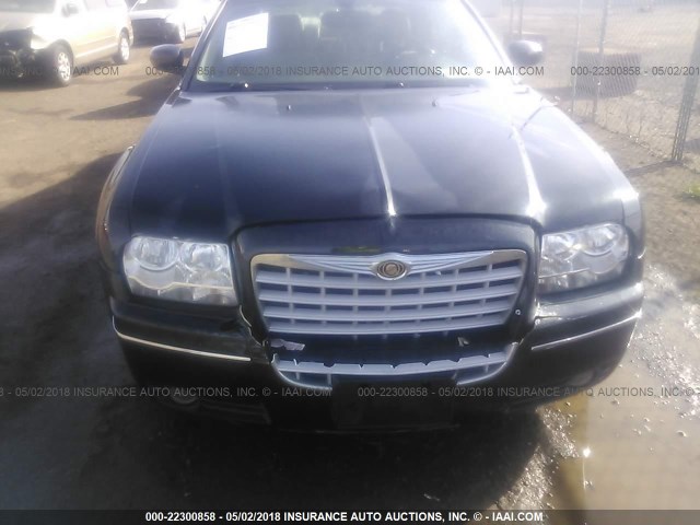 2C3JA53GX5H154813 - 2005 CHRYSLER 300 TOURING შავი ფოტო 6
