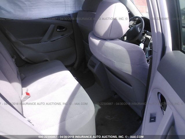 4T1BF3EK7BU768293 - 2011 TOYOTA CAMRY SE/LE/XLE Күміс фото 8