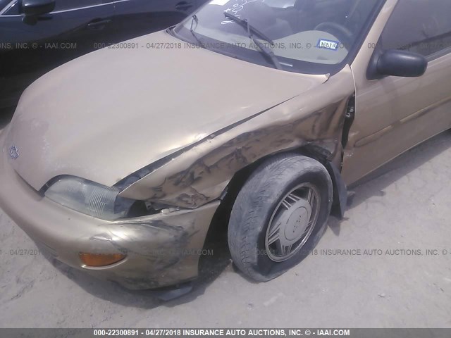 1G1JC1243X7310249 - 1999 CHEVROLET CAVALIER RS GOLD photo 6