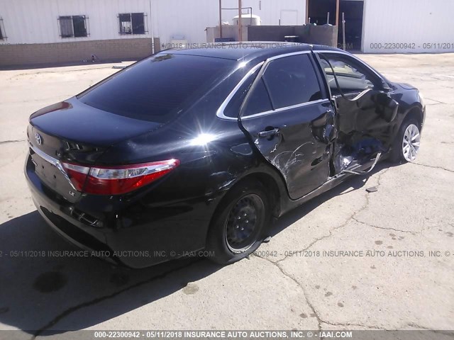 4T4BF1FK5GR573714 - 2016 TOYOTA CAMRY LE/XLE/SE/XSE BLACK photo 4