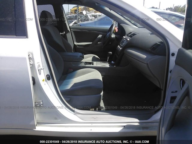 4T1BE46K47U547779 - 2007 TOYOTA CAMRY NEW GENERAT CE/LE/XLE/SE WHITE photo 5