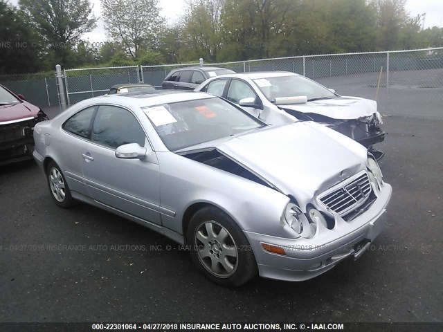 WDBLJ65G42T093981 - 2002 MERCEDES-BENZ CLK 320 SILVER photo 1