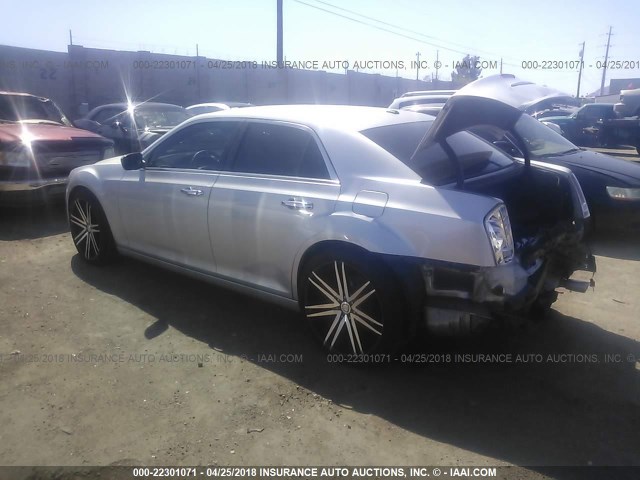2C3CCACG1CH277537 - 2012 CHRYSLER 300 LIMITED SILVER photo 3