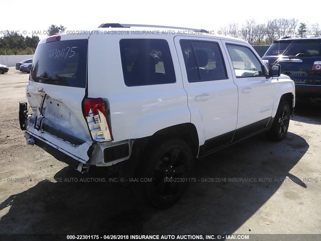 1C4NJRFB2CD718355 - 2012 JEEP PATRIOT LATITUDE WHITE photo 4