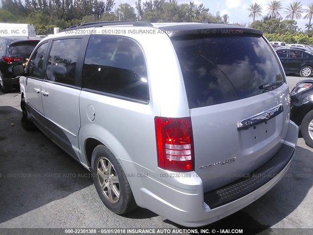 2A8HR54P78R788590 - 2008 CHRYSLER TOWN & COUNTRY TOURING SILVER photo 3