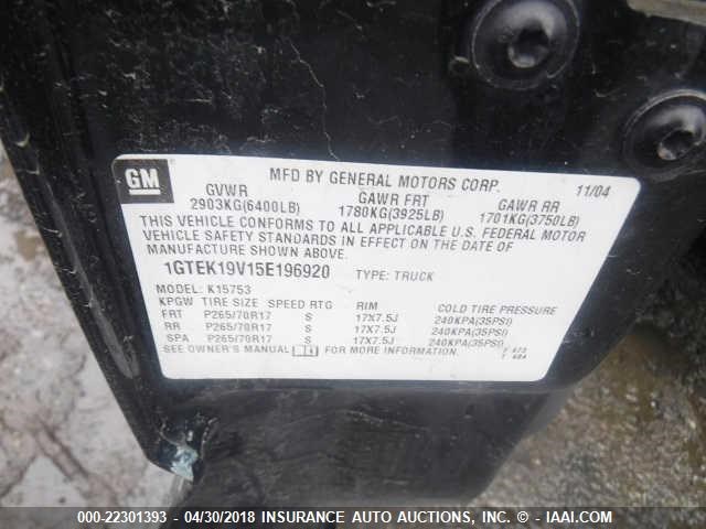 1GTEK19V15E196920 - 2005 GMC NEW SIERRA K1500 GREEN photo 9