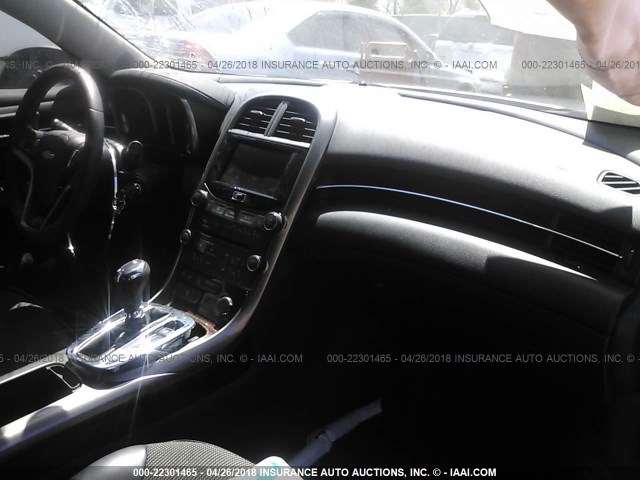 1G11C5SA2DF243237 - 2013 CHEVROLET MALIBU 1LT 银色 照片 5