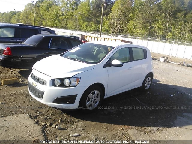 1G1JA6SH6G4170379 - 2016 CHEVROLET SONIC LS 白色 照片 2