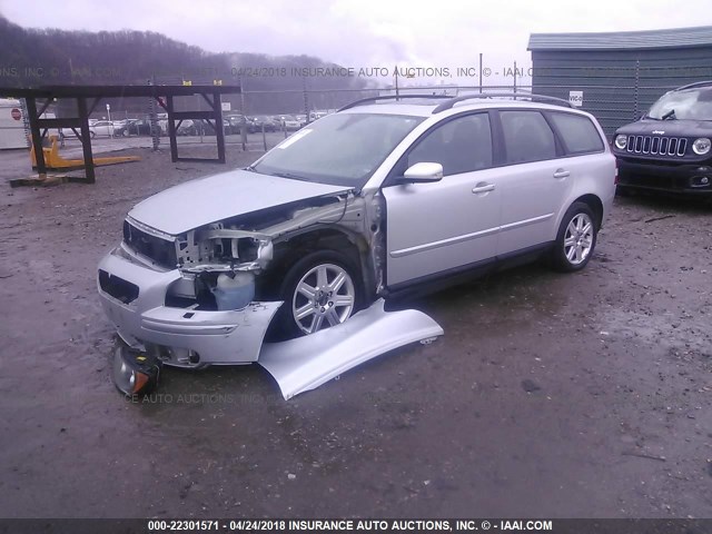 YV1MW390262174065 - 2006 VOLVO V50 2.4I SILVER photo 2