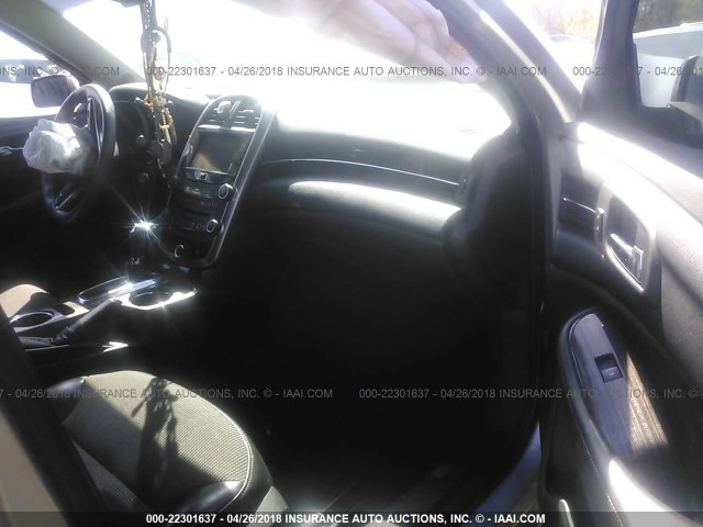 1G11C5SL3EF147412 - 2014 CHEVROLET MALIBU 1LT 银色 照片 5