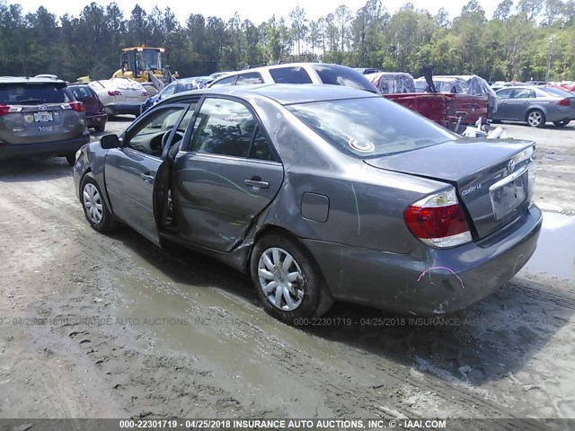 4T1BE32K36U663456 - 2006 TOYOTA CAMRY LE/XLE/SE ოქროსფერი ფოტო 3
