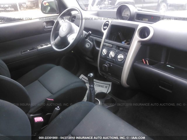 JTLKT334X64082485 - 2006 TOYOTA SCION XB BLACK photo 5