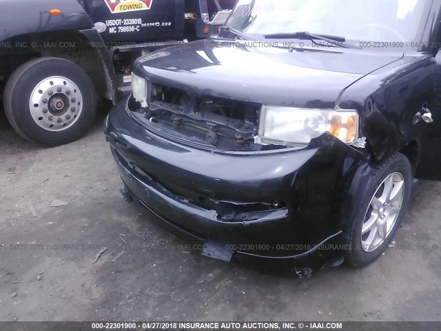 JTLKT334X64082485 - 2006 TOYOTA SCION XB BLACK photo 6