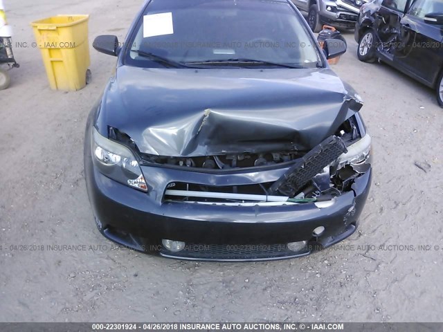 JTKDE177960094828 - 2006 TOYOTA SCION TC 灰色 照片 6