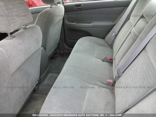 4T1BE32K42U031527 - 2002 TOYOTA CAMRY LE/XLE/SE GRAY photo 8