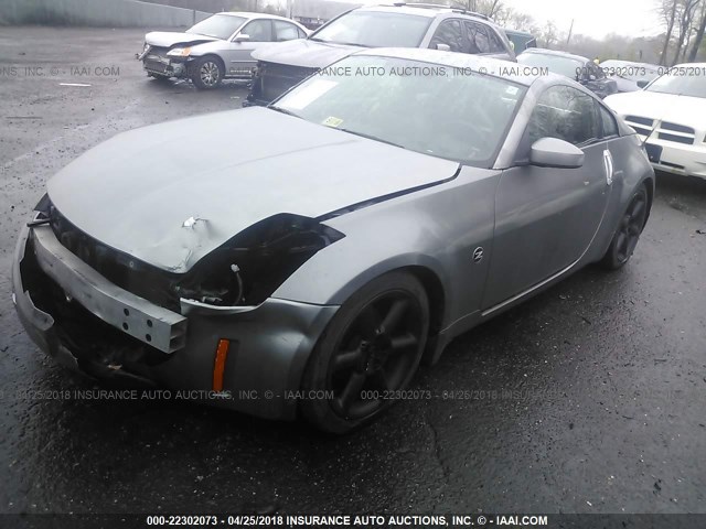 JN1AZ34D94M102567 - 2004 NISSAN 350Z COUPE GRAY photo 2