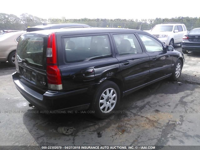 YV1SW61T032297471 - 2003 VOLVO V70 BLACK photo 4